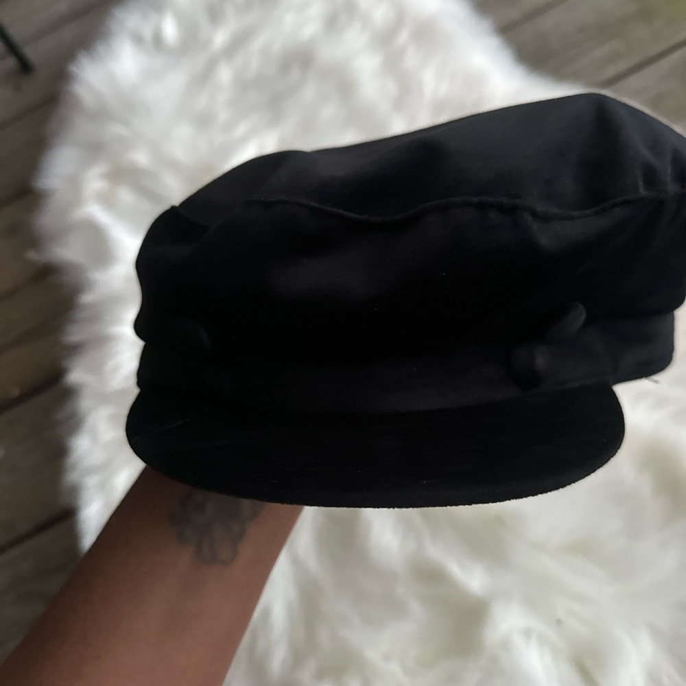 Zara Black Velvet News Boy Cap - Picture 7 of 9